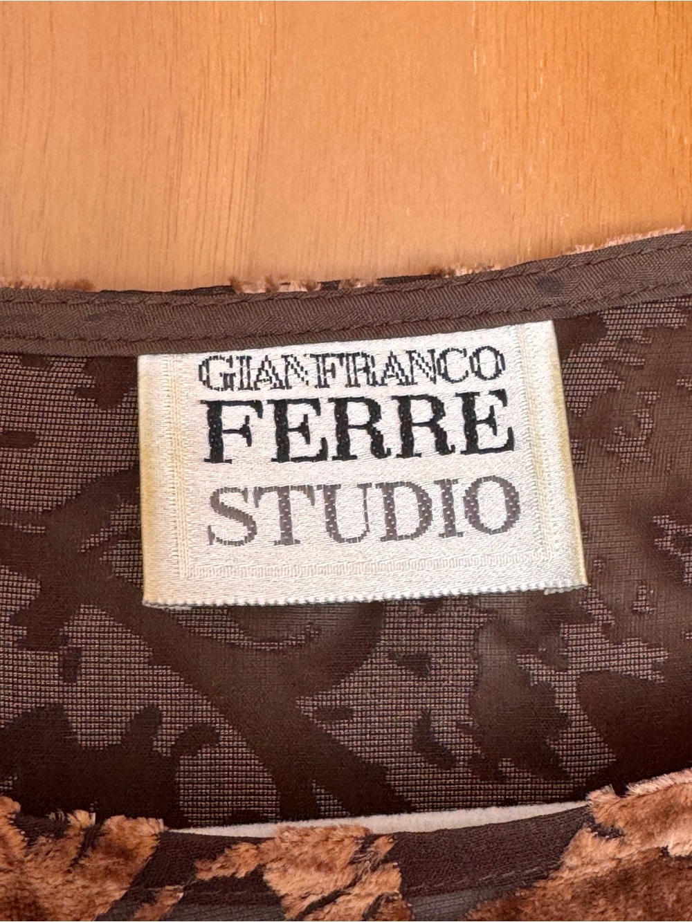 Vintage Gianfranco Ferre Top - Picture 4 of 7
